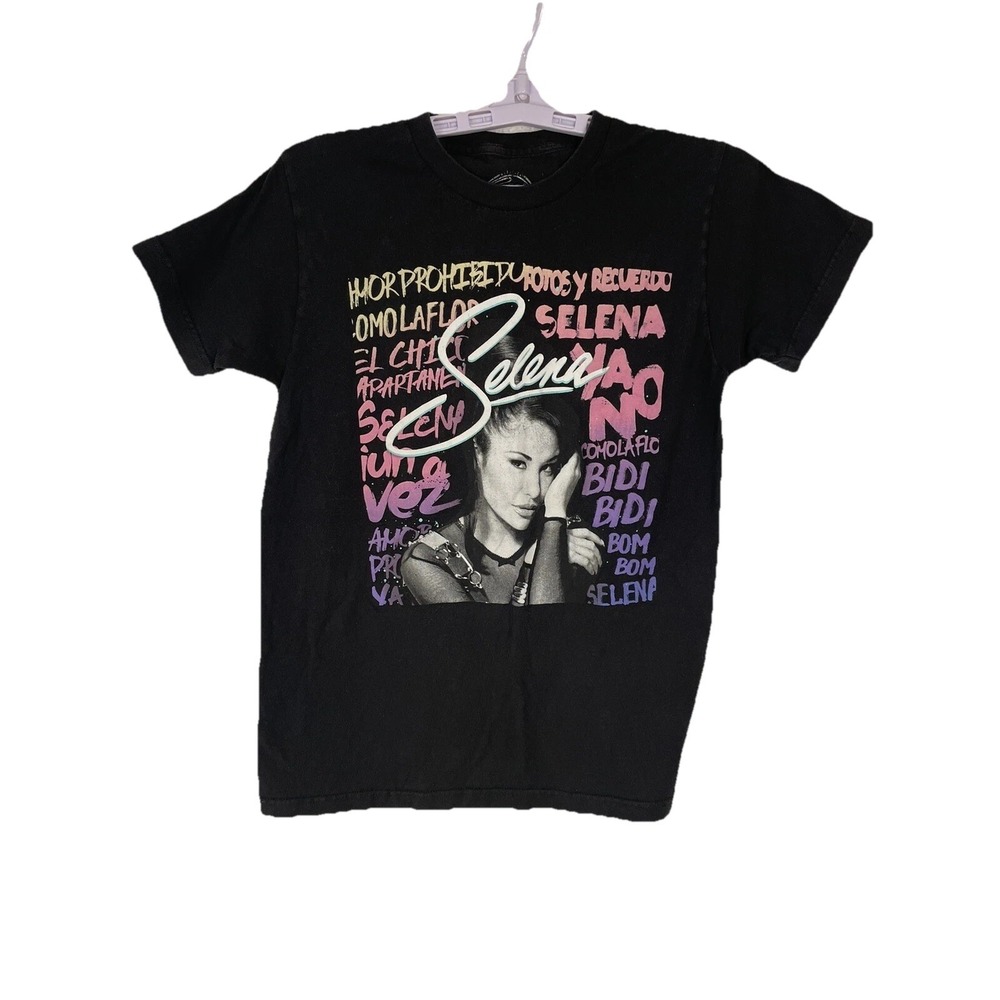 Selena Official Merchandise Black Graphic‎ T-Shirt Size S Pop Star Como LA Flor
